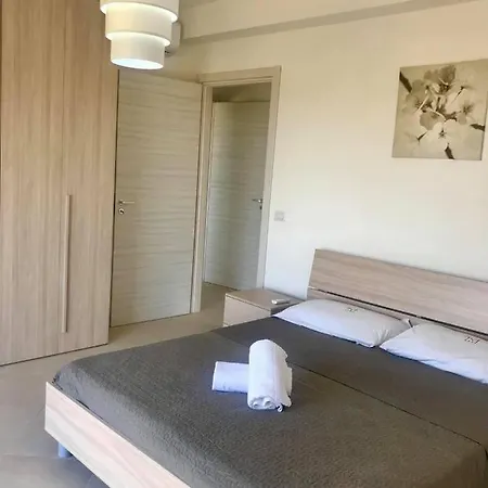 Panoramic Beach Apartment Zambrone