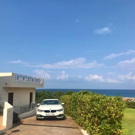 Panoramic Beach Apartment Zambrone