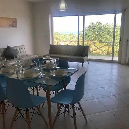 Panoramic Beach Apartment Zambrone